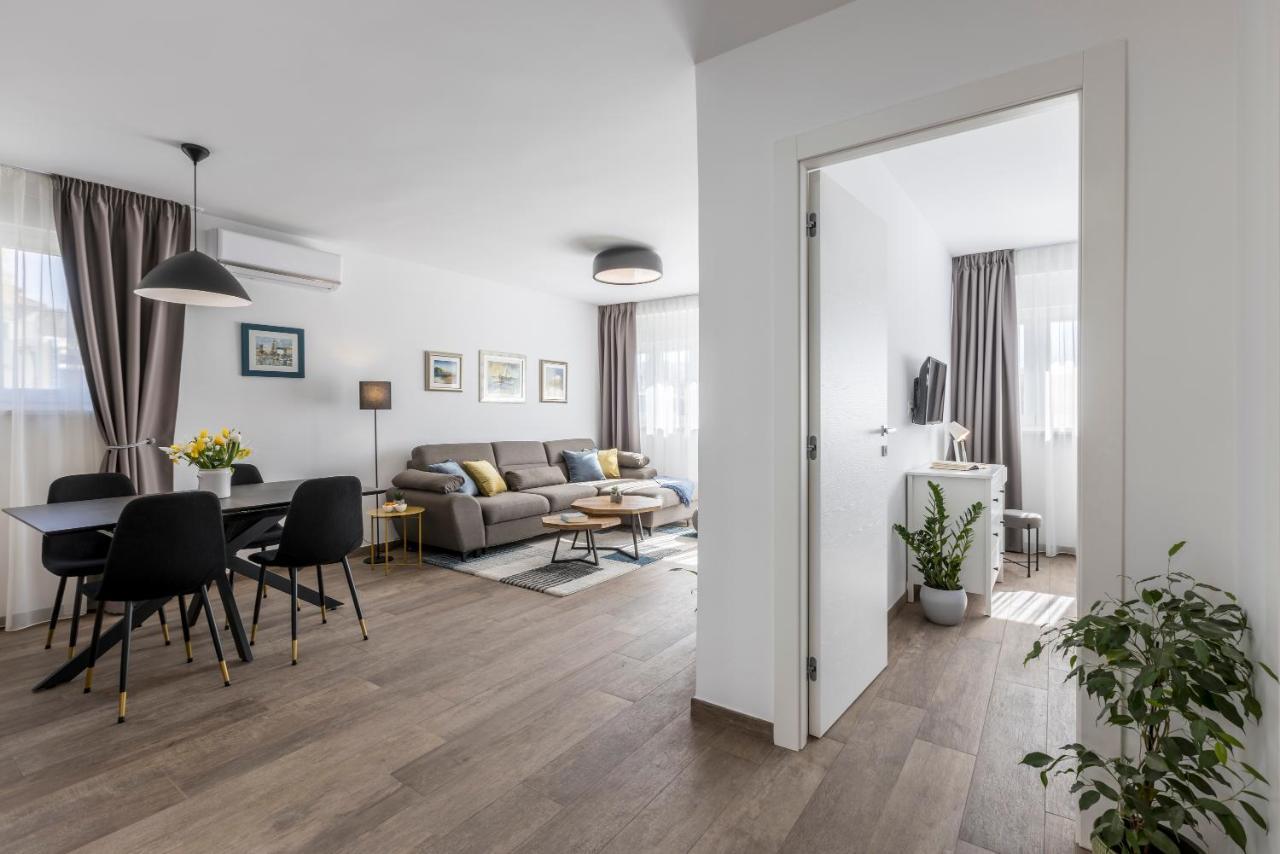 Domus Mea Apartment Split Exterior photo